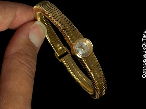 1960's Vacheron & Constantin Ladies Backwind Miniature Bracelet Watch - 18K Gold