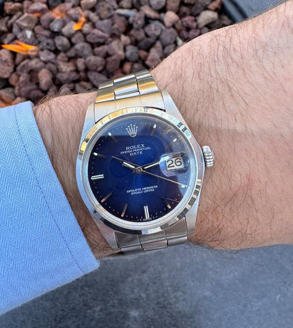 1973 Rolex Oyster Perpetual Date Ref. 1500 Vintage Mens Blue Dial Watch - Stainless Steel