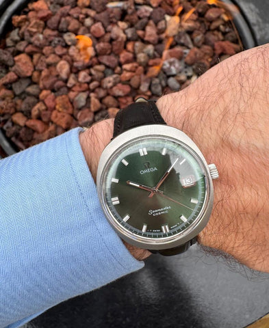 1969 Omega Seamaster Vintage Mens Handwound Watch with Camo Green Dial - Stainless Steel