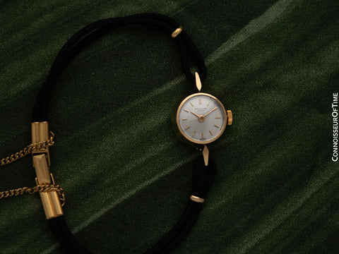 1960's Patek Philippe Vintage Ladies Ref. 3306 Watch - 18K Gold