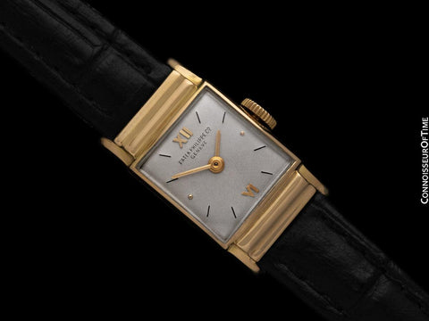 1953 Patek Philippe Vintage Ladies Hooded Lug Watch - 18K Gold