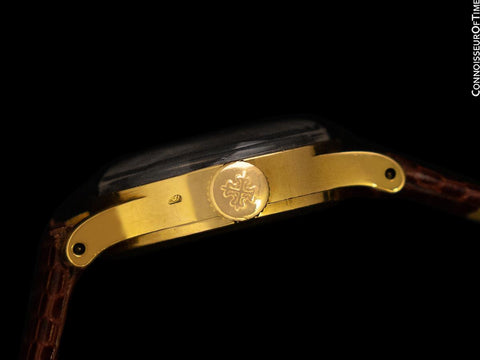 1945 Patek Philippe Vintage Ladies Handwound Ref. 1289 Dress Watch - 18K Gold