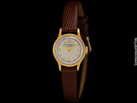 1945 Patek Philippe Vintage Ladies Handwound Ref. 1289 Dress Watch - 18K Gold