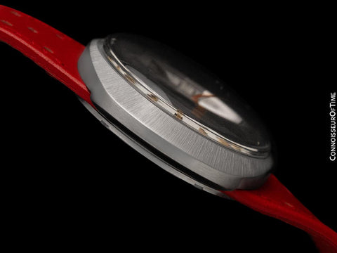 1968 Omega Dynamic Vintage Mens First Generation Cal. 565 Watch with Quick-Setting Date - Stainless Steel