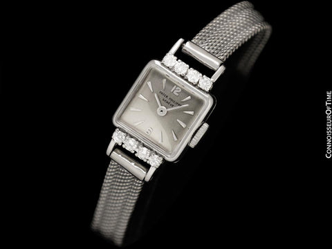 1950's Patek Philippe Vintage Ladies Ref. 3086 18K White Gold and Factory Diamond Watch