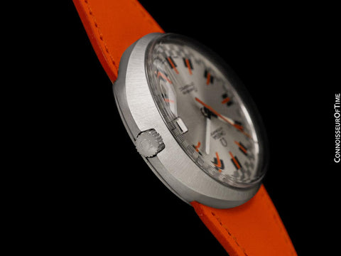 1960's Omega Dynamic Vintage Mens Cal. 565 Watch with Racing Dial - Stainless Steel