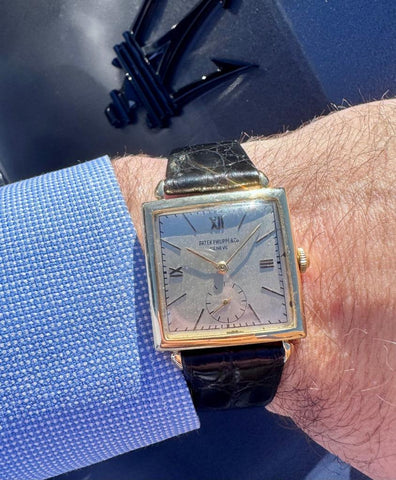 1940's Patek Philippe Vintage Mens Square Watch with Dog Ear Lugs - 18K Gold