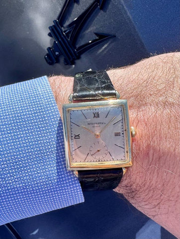 1940's Patek Philippe Vintage Mens Square Watch with Dog Ear Lugs - 18K Gold