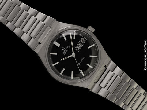 1975 Omega Geneve Vintage Mens Automatic Day Date Bracelet Watch - Stainless Steel
