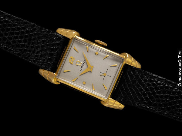 1952 Omega Mid-Century Vintage Mens Midsized Sculptured Watch - 14K Gold