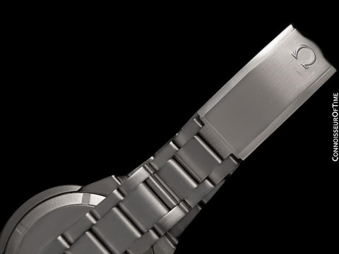 1970 Omega Dynamic Vintage Mens Cal. 752 Watch with Racing Dial - Stainless Steel
