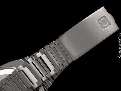 1979 Omega Seamaster Vintage Mens Bracelet Automatic Day Date Smoked Sapphire Blue Watch - Stainless Steel