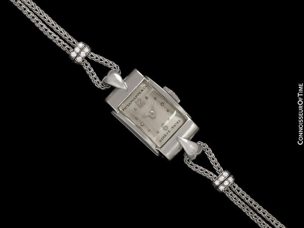1940's Patek Philippe Vintage Ladies Ref. 1189 Watch - 18K White Gold & Diamonds