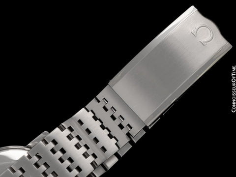 c. 1976 Omega Seamaster Mens Automatic, Double Quick-Set Day Date Black Dial Watch - Stainless Steel
