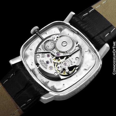 1960's Universal Geneve Vintage Mens Midsize Unisex Watch - Stainless Steel & Diamonds