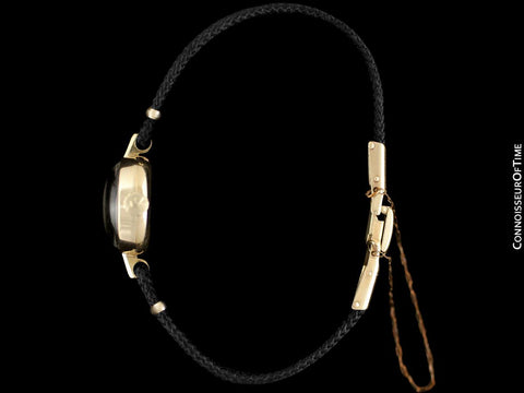 1960's Cartier Vintage Classic Ladies Handwound Watch - 18K Gold