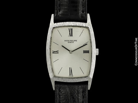 1960's Patek Philippe Classic Vintage Mens Ultra Thin Retro Bark Watch - 18K White Gold