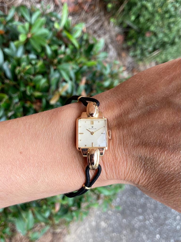 1946 Rolex Vintage Ladies Dress Watch - 18K Rose Gold - Connoisseur of Time 1946 Rolex Vintage Ladies Dress Watch - 18K Rose Gold - Connoisseur of Time