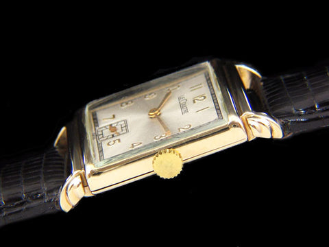 1944 Jaeger LeCoultre Vintage Mens Rectangular Watch - 14K Gold