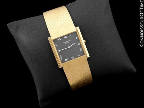 1975 Patek Philippe Vintage Mens Gondolo Ultra Thin Bracelet Watch - 18K Gold