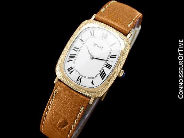 Piaget Vintage Midsize Mens Rectangular Handwound Watch with Sculptured Top - 18K Gold